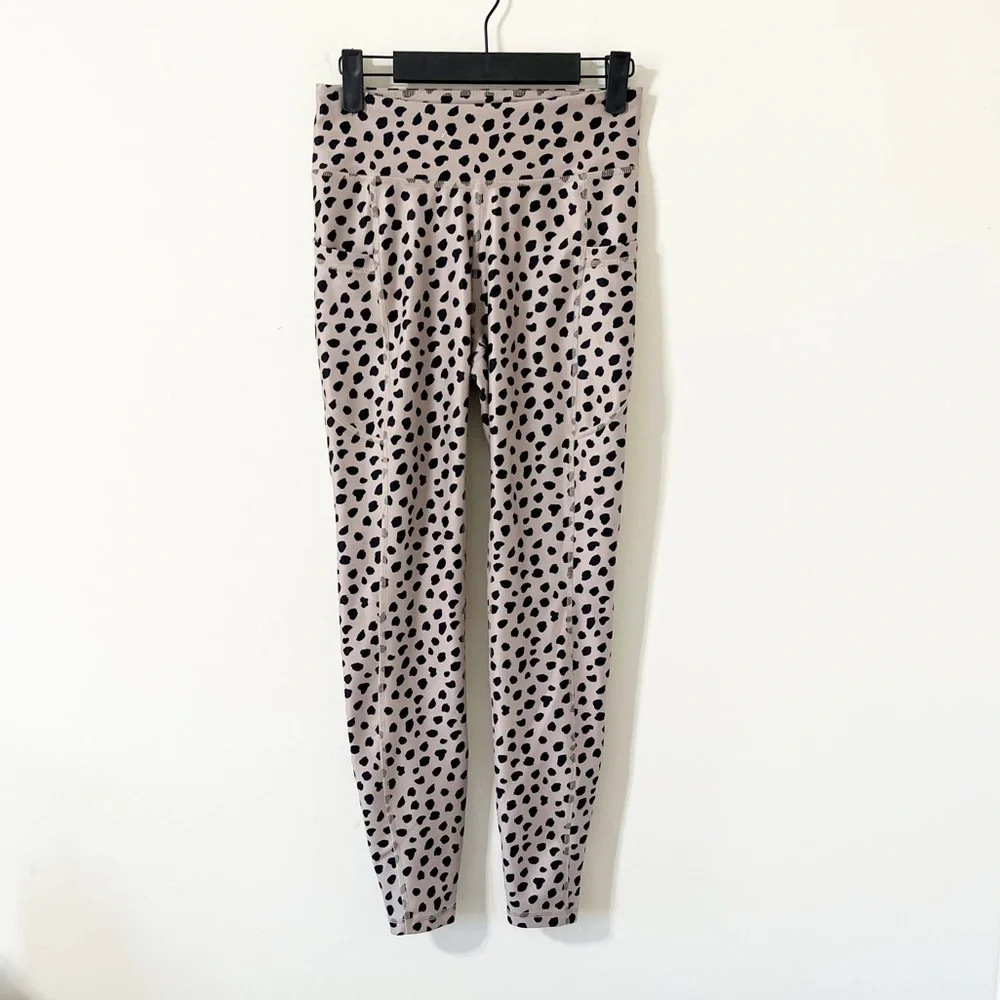 Gilly Hicks Find Your Happy Place Brown Leopard Print Pocket High Rise Leggings - Picture 4 of 12